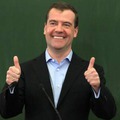 Медведев наградил экс-главу "Почты России" Страшнова почетной грамотой