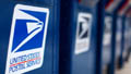 В США из-за фантастических морозов и снегопада перестала работать почта